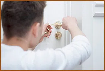 Interstate Locksmith Shop Las Vegas, NV 702-560-5692 Interstate Locksmith Shop Las Vegas, NV 702-560-5692 - 14-install-new-lock